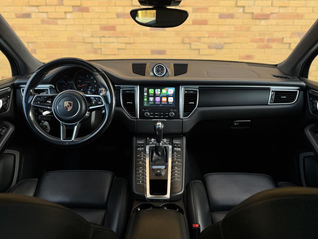 Porsche Macan 2.0 T Sport Chrono l Luchtvering l Bose l CarP, Automaat, Gebruikt, 4 cilinders, Wit