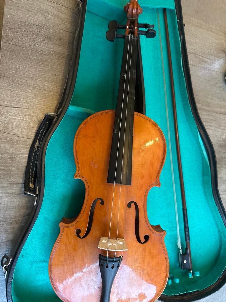 Viool met koffer, Muziek en Instrumenten, Strijkinstrumenten | Violen en Altviolen, Ophalen, Gebruikt, Overige formaten, Viool