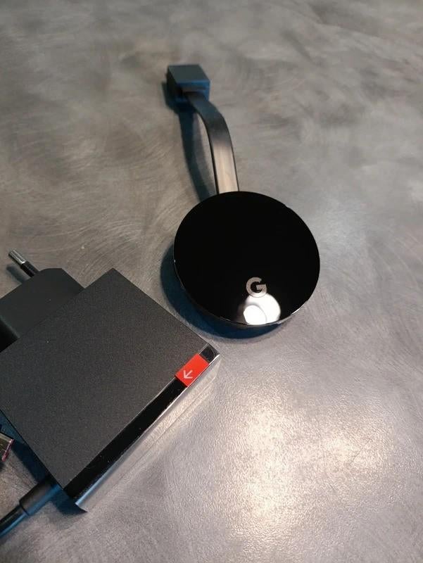 Google Chromecast Ultra 4K met ethernet aansluiting nieuw, Ophalen of Verzenden, Nieuw, HDMI