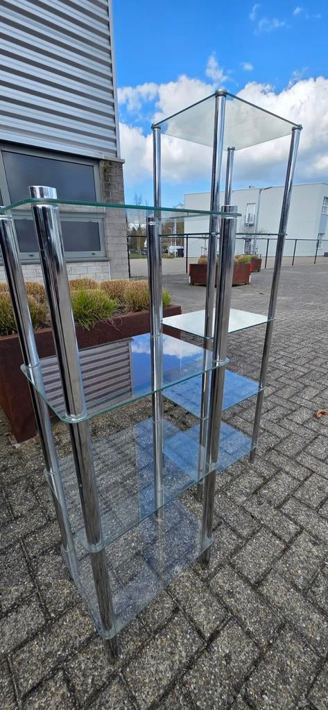 2 kastjes met glazen panelen, Ophalen, Zo goed als nieuw, Hout, Cd's