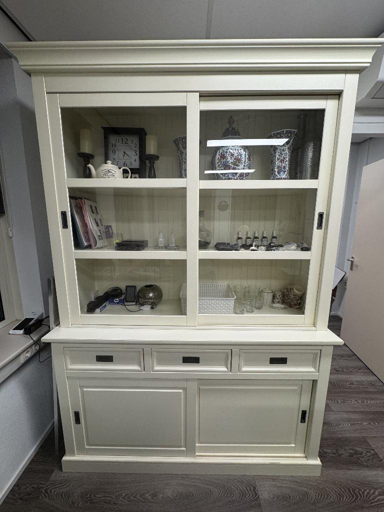 Landelijke buffetkast/ vitrinekast, Ophalen, Gebruikt, Met deur(en), 200 cm of meer