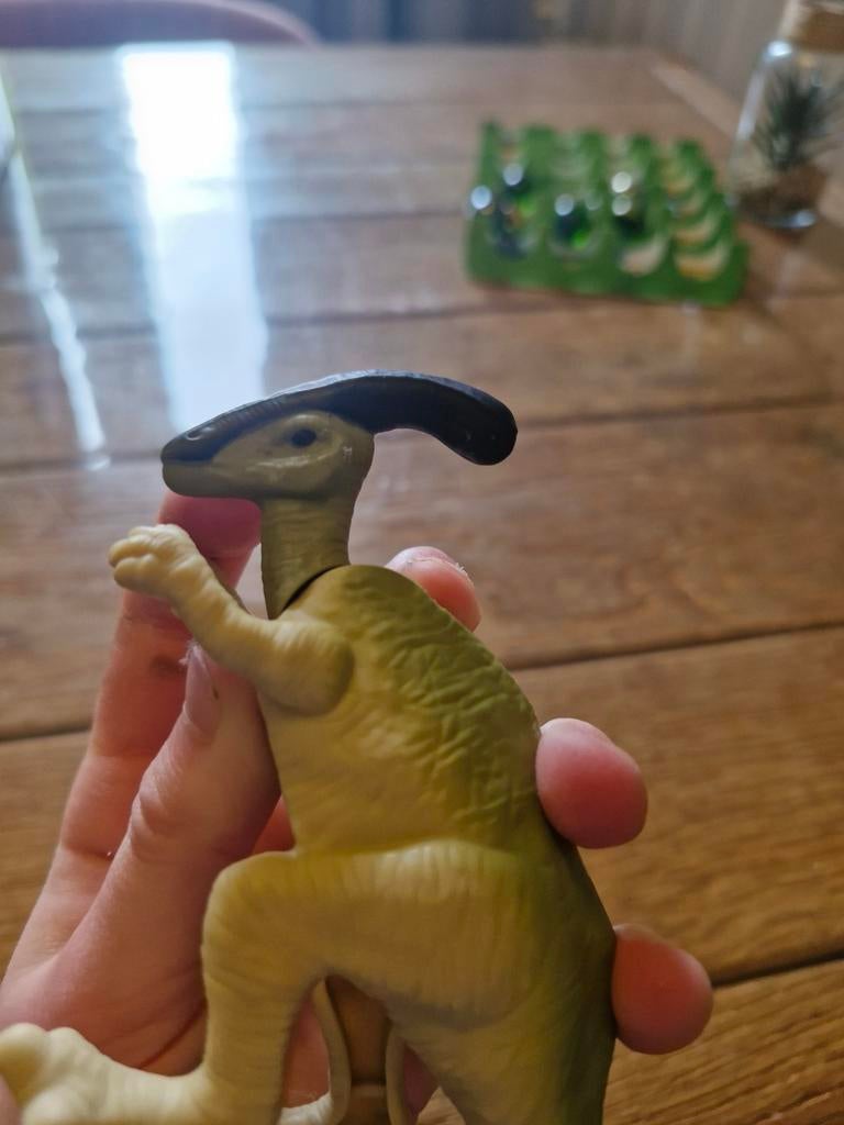 Dino speelgoed, Ophalen