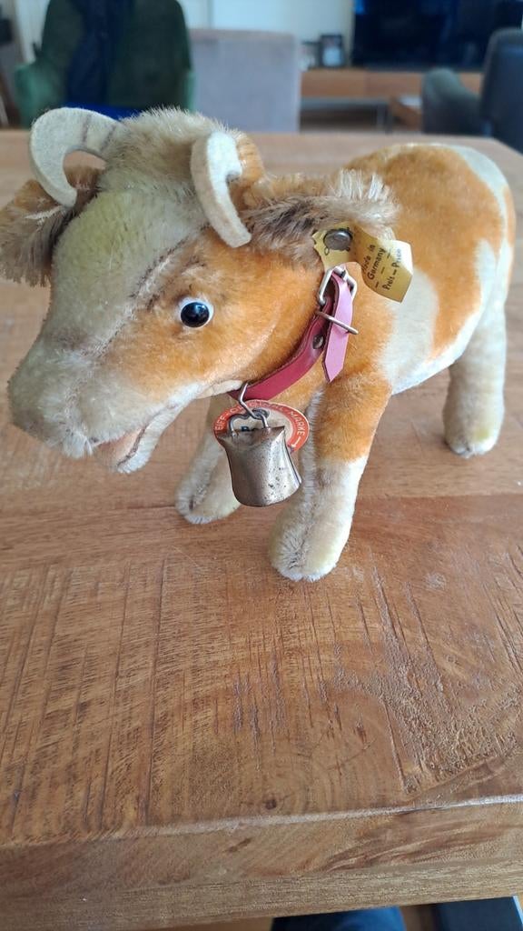 Steiff Bessy pluche koe uit de jaren '60 - Verkleurd, Ophalen of Verzenden
