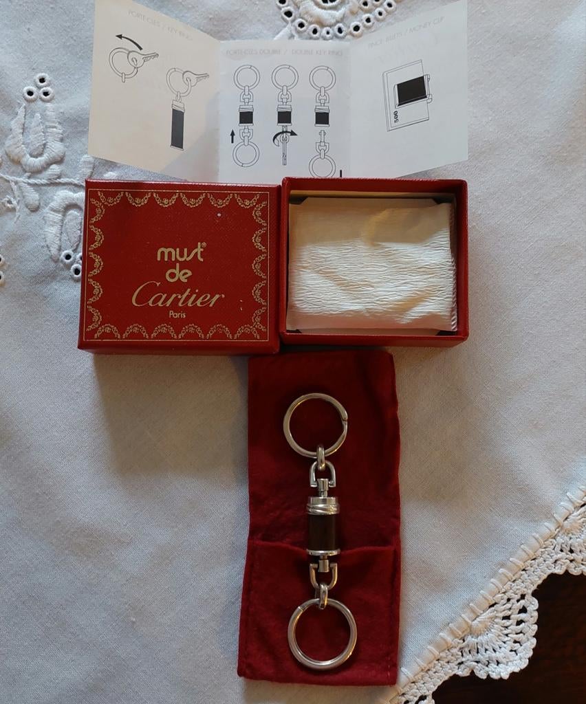 Cartier sleutelhanger, Sieraden, Tassen en Uiterlijk, Armbanden, Ophalen of Verzenden, Nieuw, Zilver, Zilver