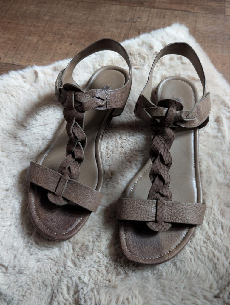 Ecco sandalen - maat 39, Ecco, Bruin, Zo goed als nieuw, Sandalen of Muiltjes