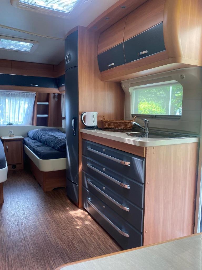 Hobby caravan 495 UL, Caravans en Kamperen, Caravans, Hobby, Kachel, Particulier, 4 tot 5 meter