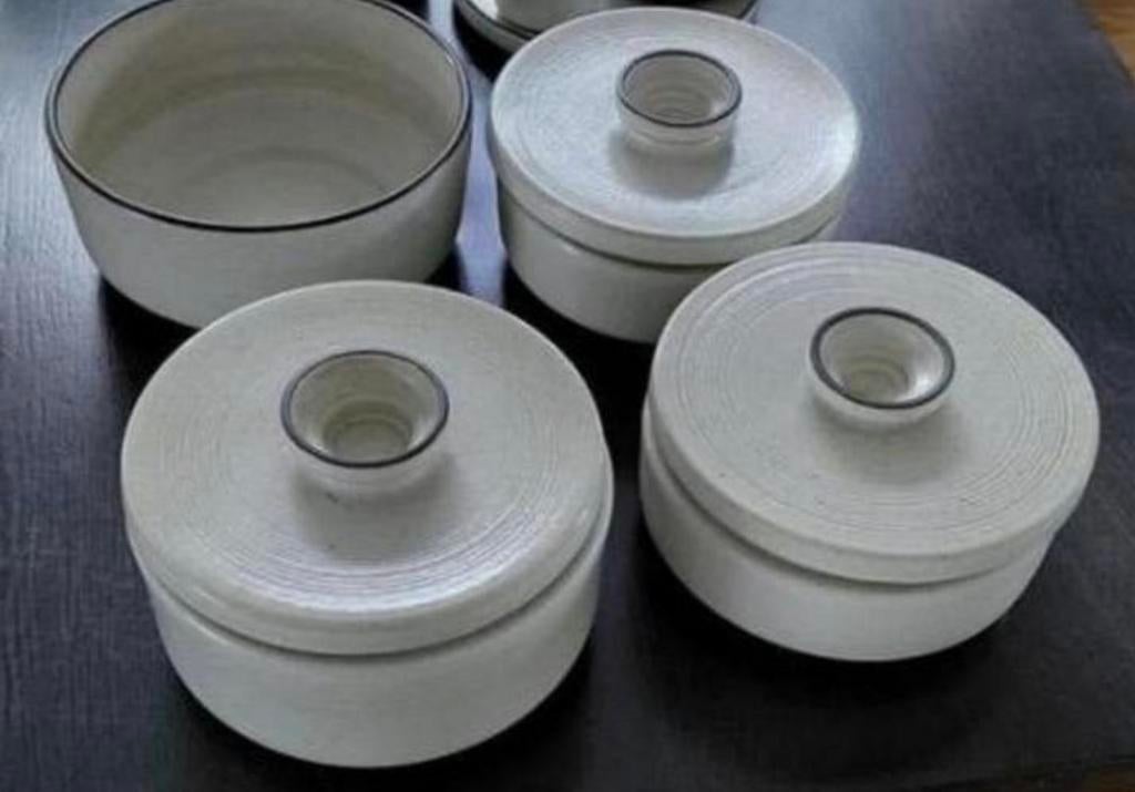 Dekschalen  Zaalberg , griesmeel, Ophalen, Overige stijlen, Aardewerk, Schaal of Schalen