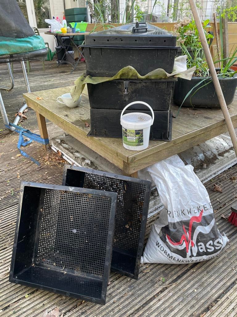 Wormenbak, Ophalen, Gebruikt