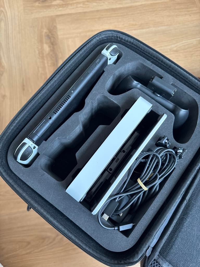 Nintendo Switch OLED, Spelcomputers en Games, Ophalen of Verzenden, Zo goed als nieuw