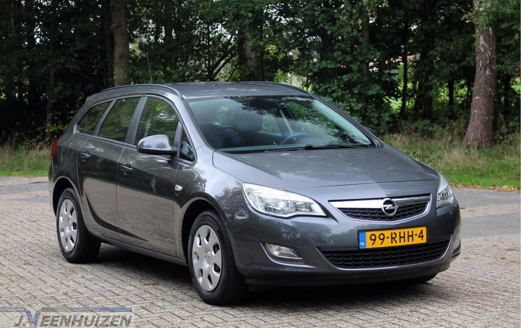 Opel Astra Sports Tourer 1.4 Edition | 2011 | Cruise | Airco, Voorwielaandrijving, Euro 5, Gebruikt, 4 cilinders