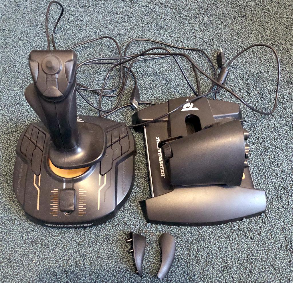 Thrustmaster T.16000 HOTAS, Ophalen of Verzenden, Zo goed als nieuw, Thrustmaster
