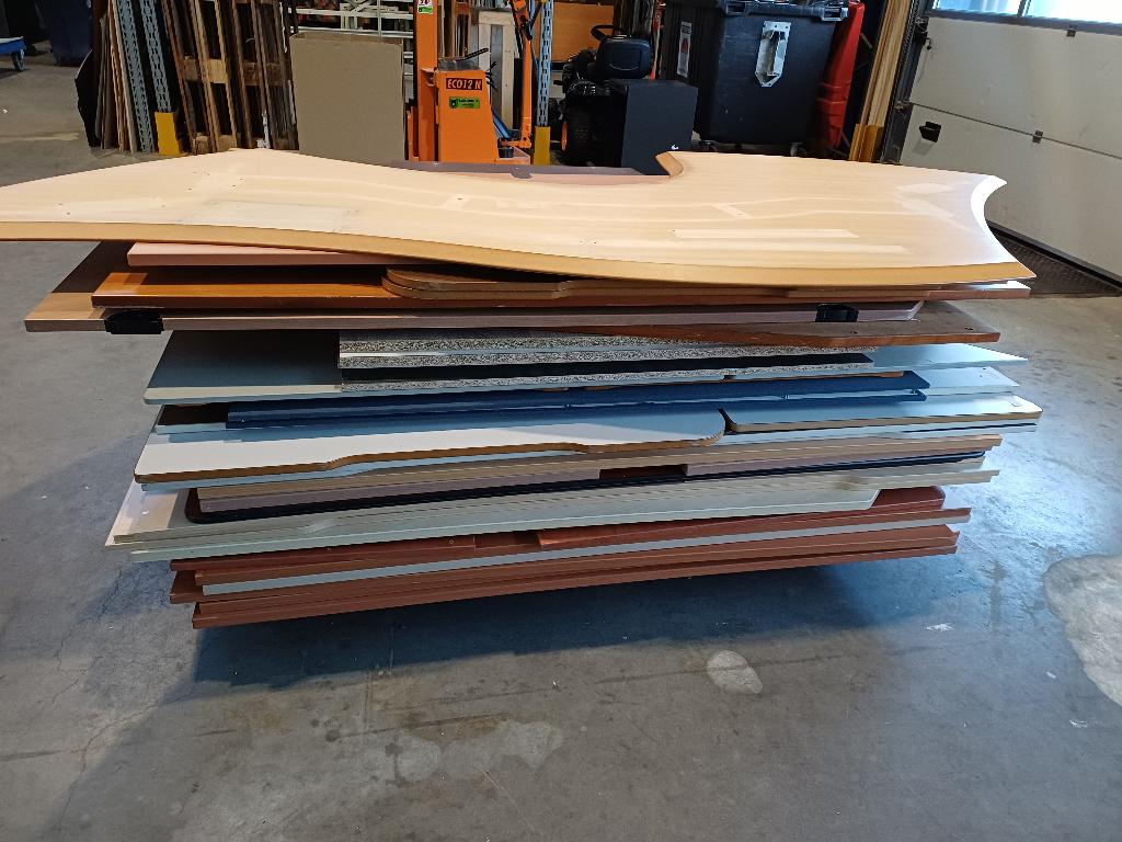 GRATIS PALLET BUREAUBLADEN, Doe-het-zelf en Verbouw, Hout en Planken, Ophalen, Gebruikt, 25 tot 50 mm, Overige typen