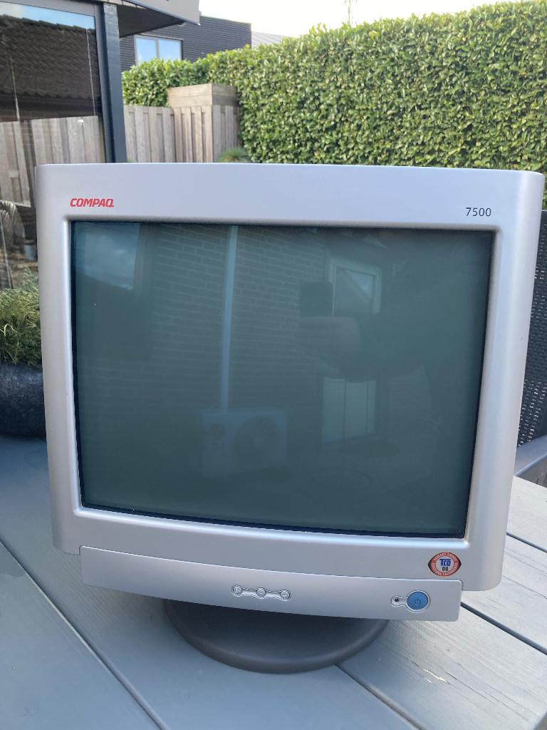 Retro Compaq S7500 17" CRT - goed werkend, Computers en Software, Vintage Computers, Ophalen, Compaq