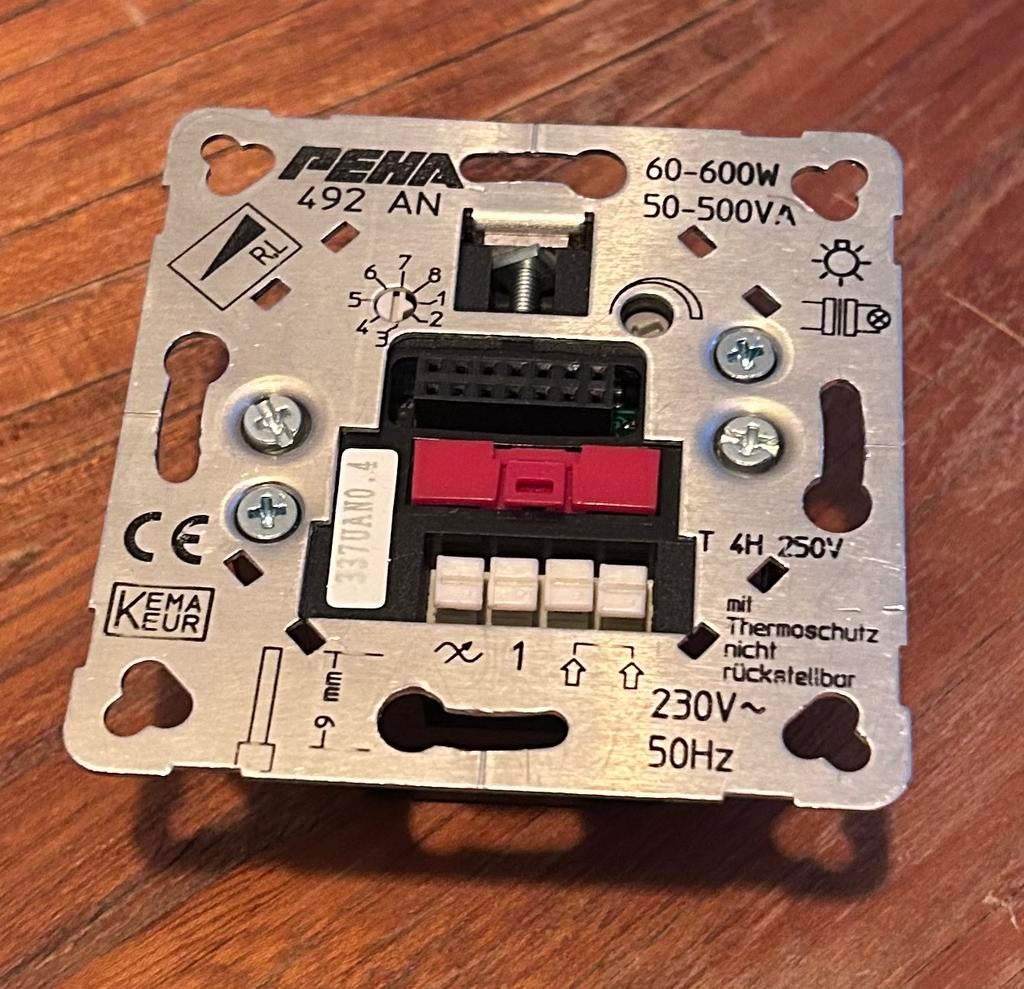 Twee Peha 492 AN inbouw dimmers, Ophalen of Verzenden, Gebruikt, Overige typen