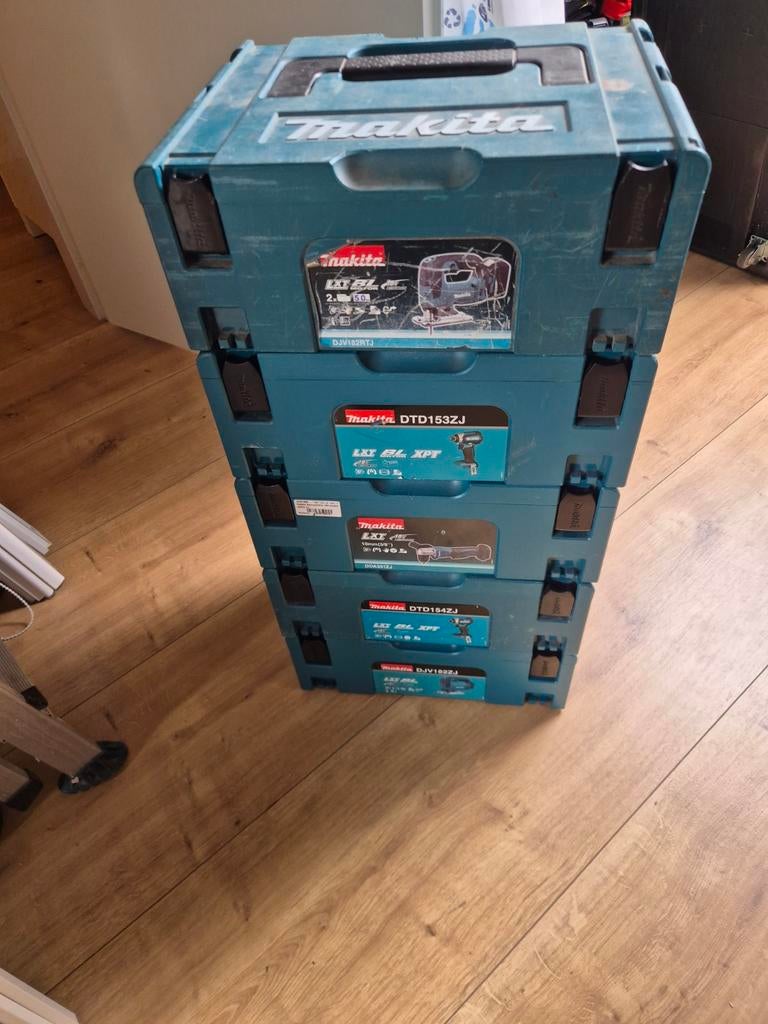 Makita M-boxen, Ophalen, Gebruikt