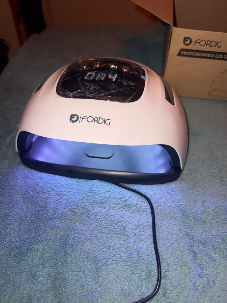 Professionele LED Nageldroger 220W – Nieuw in Doos – 67 LEDs, Witgoed en Apparatuur, Persoonlijke-verzorgingsapparatuur, Ophalen of Verzenden