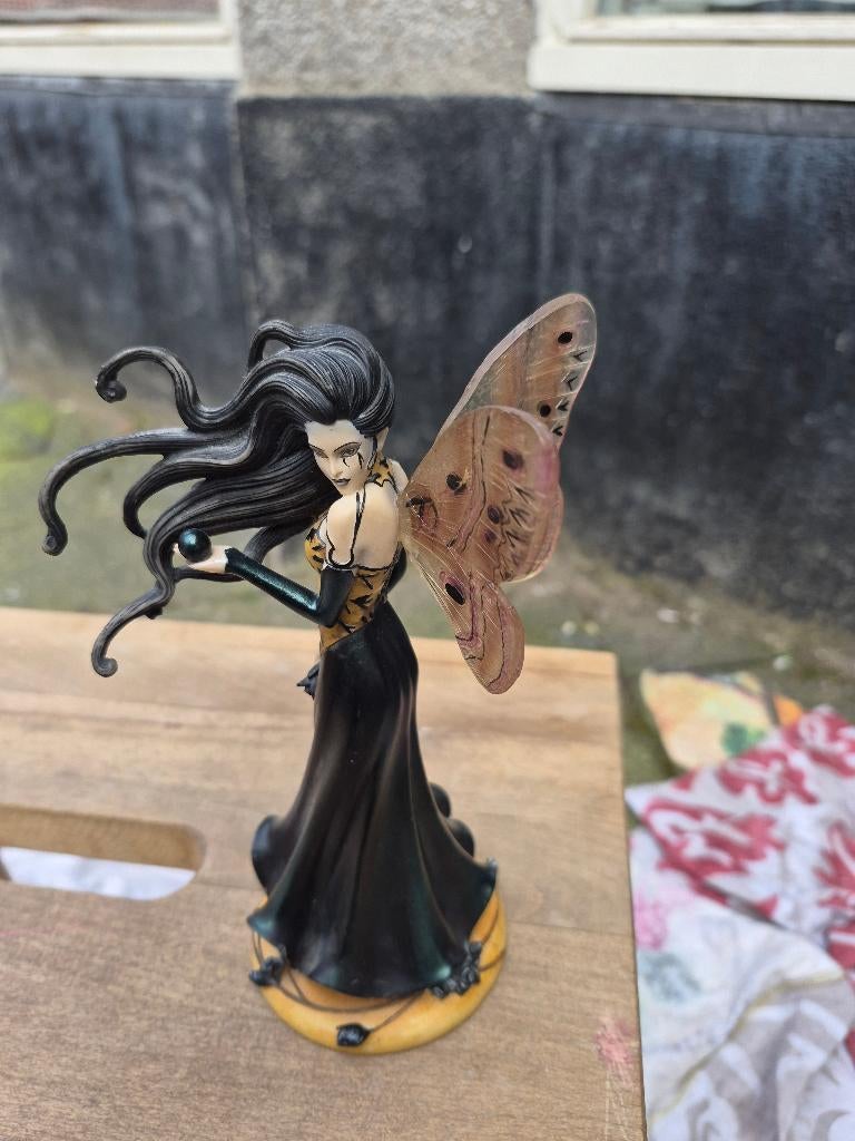 Elfen beeld Dragonsite elf Gothic Rose 19x10x8 cm, Ophalen, Minder dan 20 cm, Gemerkt, Zwart