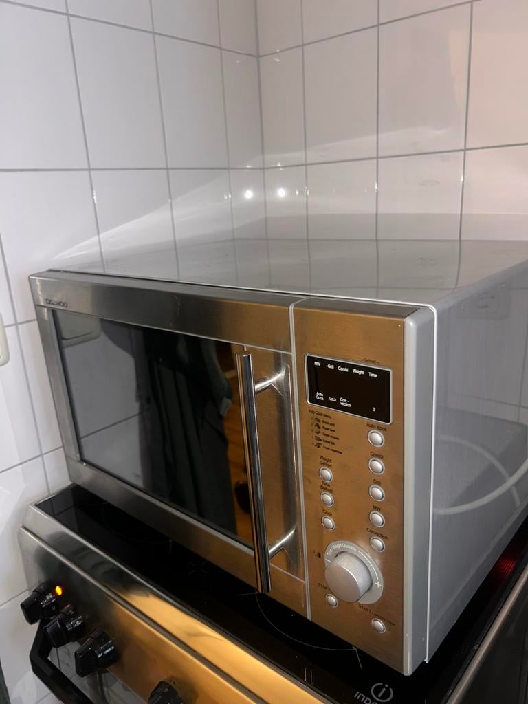 DAEWOO combimagnetron| MOET WEG, Witgoed en Apparatuur, Magnetrons, Gebruikt, Vrijstaand, Combimagnetron, 45 tot 60 cm, Grill