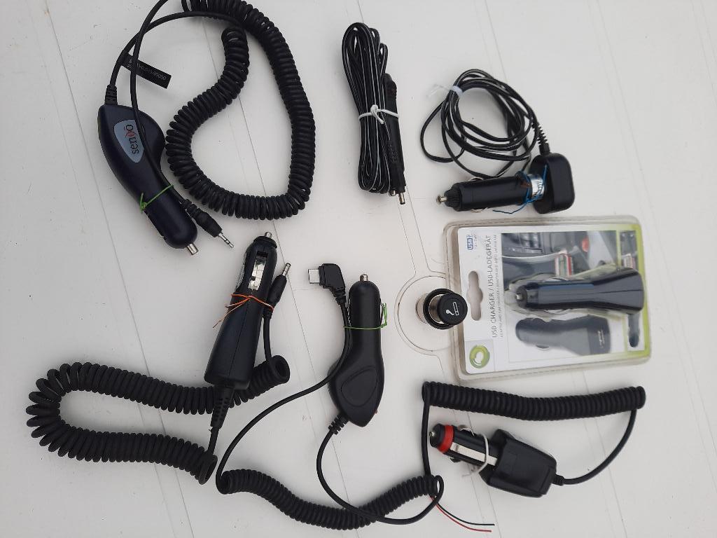 8 Auto Oplaadsnoeren dc 12V Plug en aansteker 12V, Ophalen of Verzenden, Gebruikt