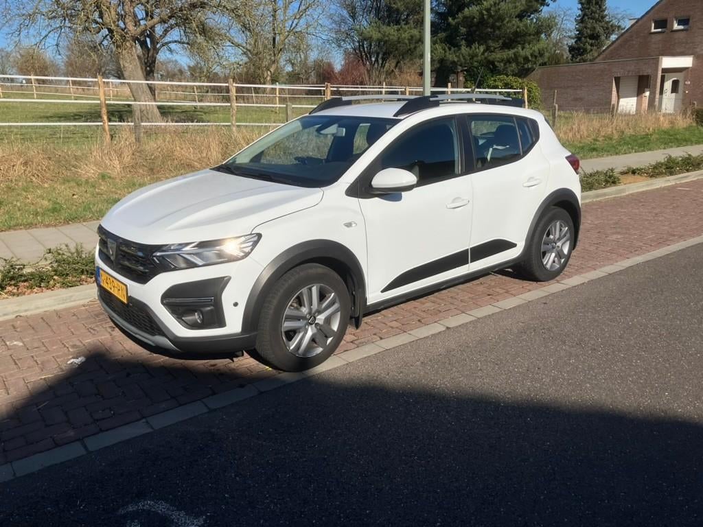 Dacia Stepway Garantie tot 23/12/2026 100pk Bi-fuel Dec 2021, Voorwielaandrijving, 40 €/maand, Overige bekleding, Wit