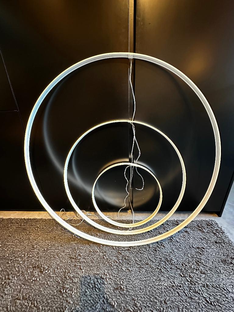 Zavaluce Zava Rings Zava High-end led lichtringen Zava Luce, Huis en Inrichting, Waterstad 23, Zo goed als nieuw, Metaal, High-end Lighting