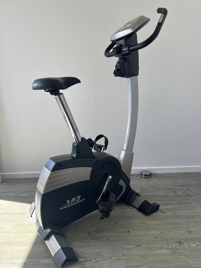 Kettler Paso 107 Hometrainer - Zo goed als nieuw, Ophalen, Zo goed als nieuw, Metaal, Benen