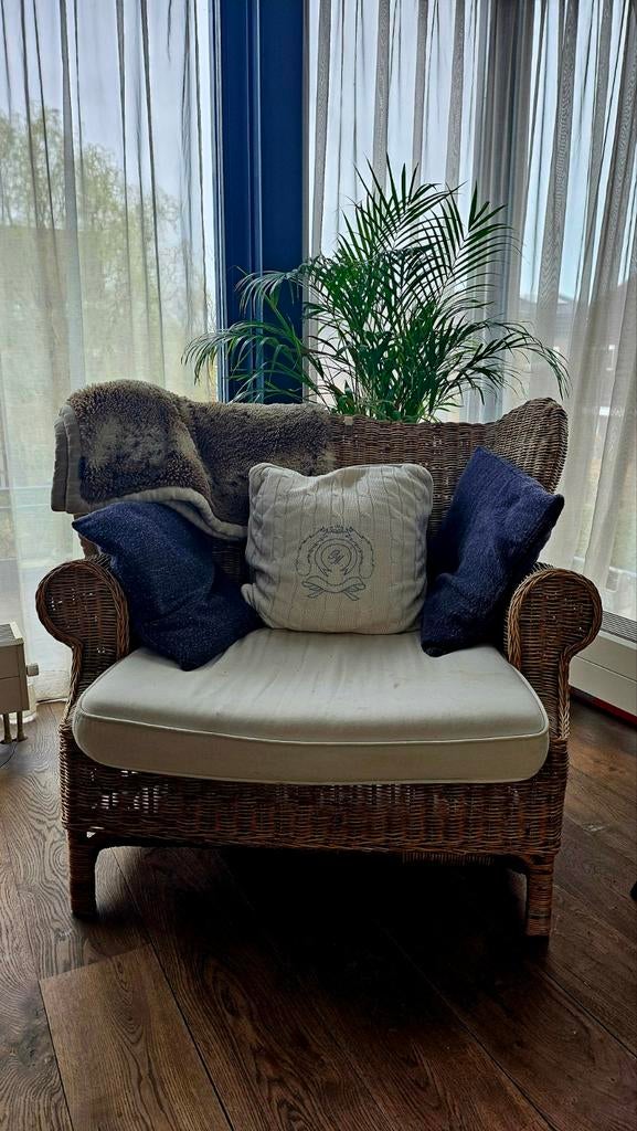 Riviera Maison rotan loveseat, unieke afmeting, Huis en Inrichting, Fauteuils, Ophalen, Zo goed als nieuw, 100 tot 125 cm, Riet of Rotan
