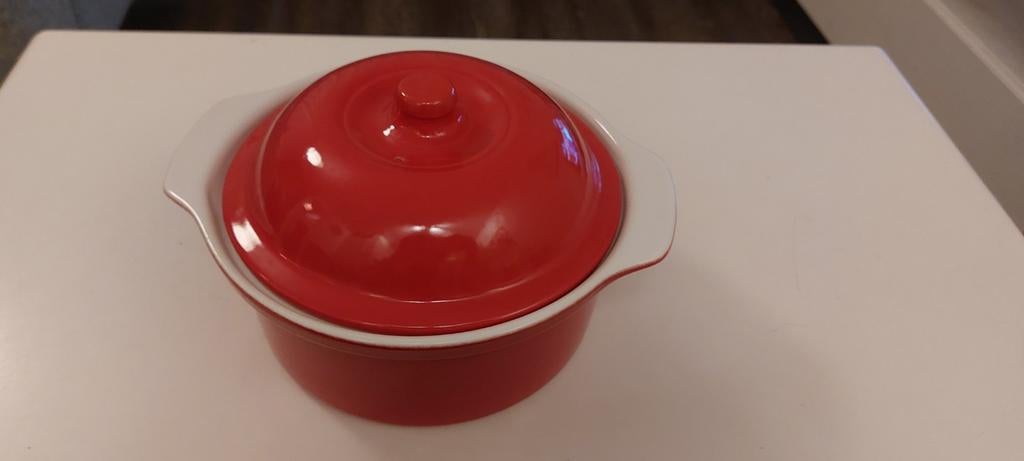 O.W.N. Kitchen ovenschaal keramiek rood met deksel, Ophalen of Verzenden, Zo goed als nieuw, Overige materialen, Overige typen