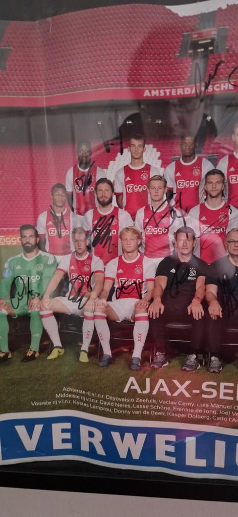 Gesigneerde Ajax poster seizoen 2017/2018, Verzamelen, Sportartikelen en Voetbal, Ophalen of Verzenden, Gebruikt, Ajax, Poster, Plaatje of Sticker