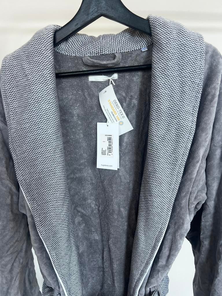 Hugo Boss kimono ( badjas ) nieuwmaat L, Ophalen of Verzenden, Nieuw, Maat 52/54 (L)