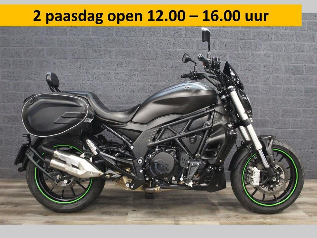 BENELLI 502 C (bj 2022) 35KW A2 geschikt, Motoren, 4 cilinders, Bedrijf, Onbekend, BENELLI