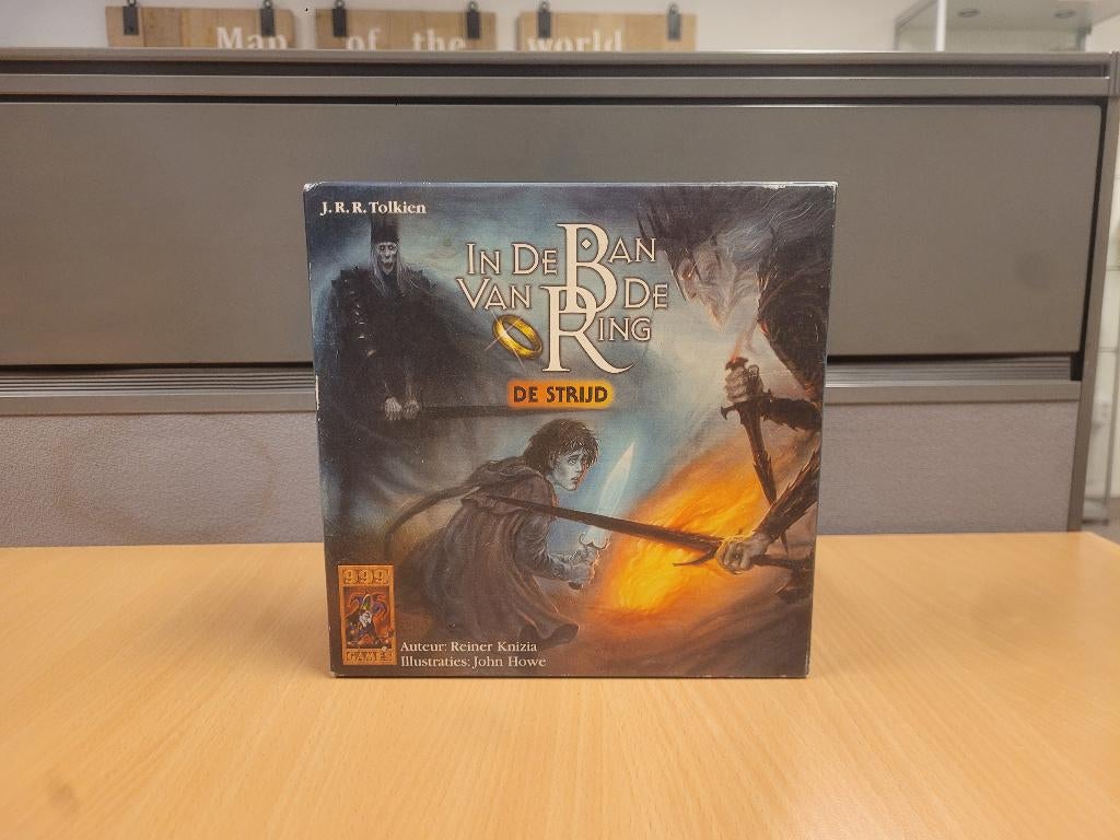 In De Ban Van De Ring De Strijd 999 Games Kaartspel ZGAN, Hobby en Vrije tijd, 999 Games, Ophalen of Verzenden, Zo goed als nieuw
