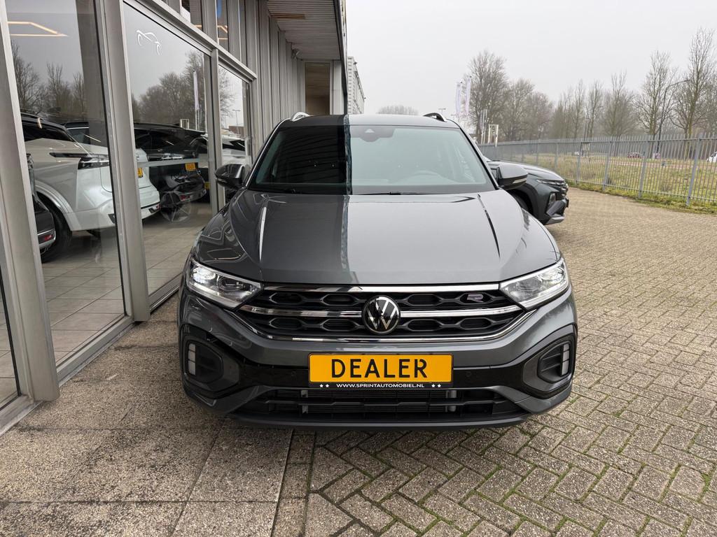 Volkswagen T-Roc 1.5 TSI R-Line Business 150PK / ACHTERUITRI, 1258 kg, 4 cilinders, 150 pk, Adaptive Cruise Control