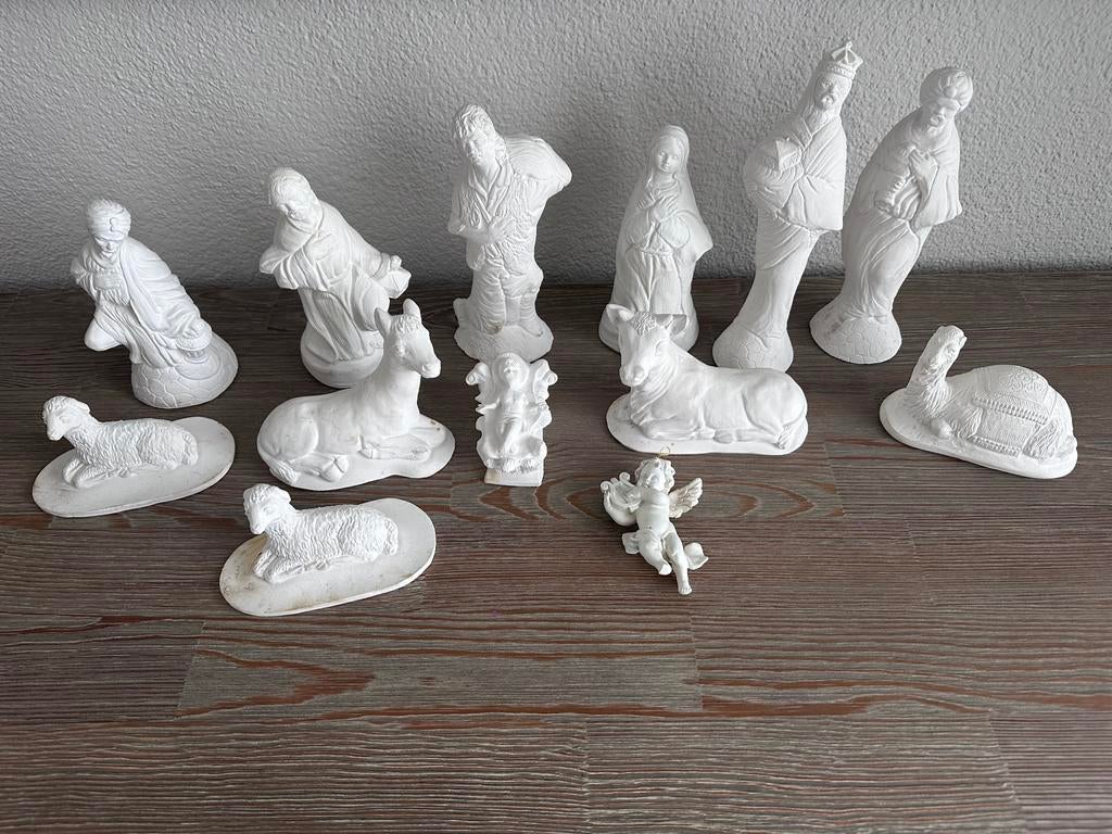 Kerststal beelden set van keramiek gips, Diversen, Kerst, Ophalen of Verzenden, Zo goed als nieuw