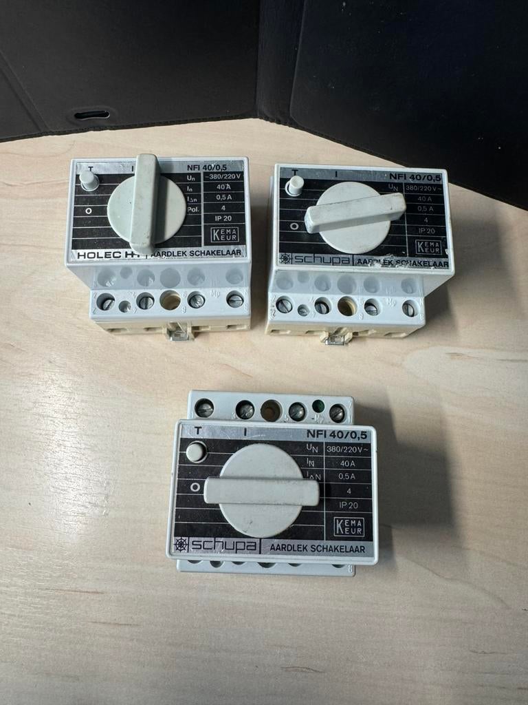 Holec / Schupa aardlekschakelaar 40A 500mA 3 stuks (1.1), Ophalen of Verzenden, Gebruikt