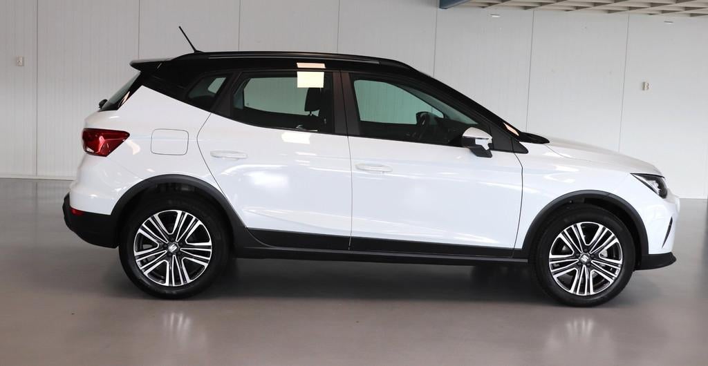 Seat Arona 1.0 TSI Style, Gebruikt, 95 pk, Origineel Nederlands, Bedrijf