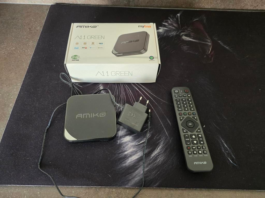 IPTV kastje Amiko, Ophalen of Verzenden, Zo goed als nieuw