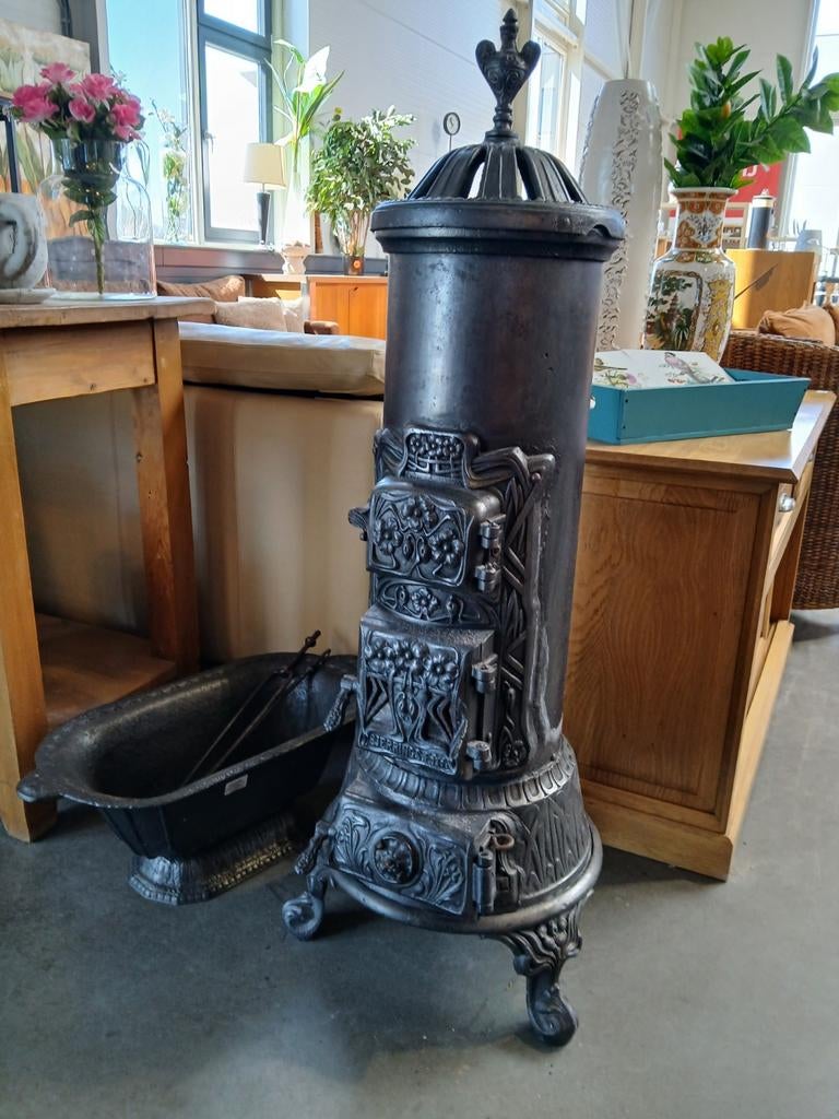 Gietijzeren Bjerrings hout/potkachel - Estafette Harlingen, Ophalen, Gebruikt, Houtkachel, Vrijstaand