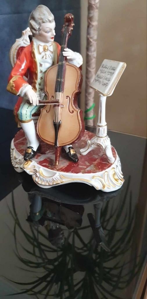 Antieke Prachtige DRESDEN BEELD., Verzenden