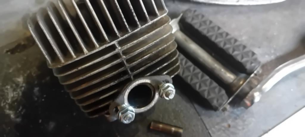 Cilinder voor bromfiets/scooter - 40/5, Ophalen of Verzenden, Gebruikt, Cilinder, Sparta Auto maat