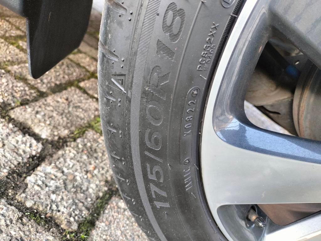 Zgan 4 banden 175/60/18 Toyoya agco X, Auto-onderdelen, Banden en Velgen, 18 inch, Ophalen of Verzenden, Band(en), Zomerbanden