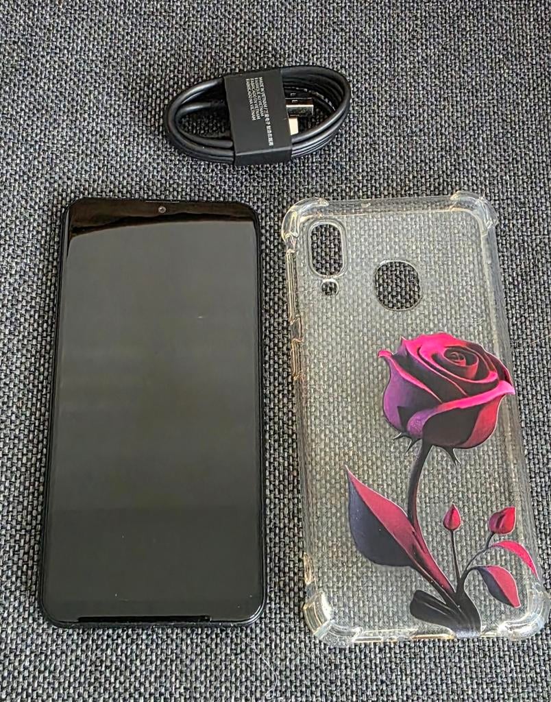 Samsung Galaxy A20e
Zwart, Ophalen, Gebruikt, 6 megapixel of meer, Overige modellen