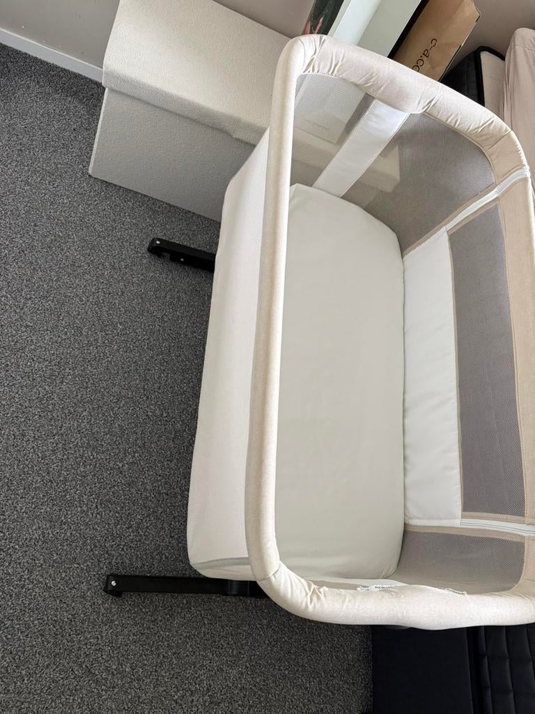 MamaLoes Noé beige Co-Sleeper Wieg aan Bed, Ophalen of Verzenden, Zo goed als nieuw