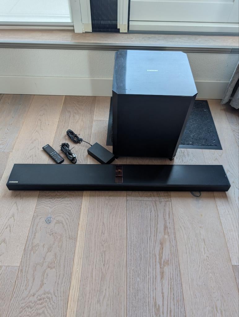 Samsung soundbar hwh750, Ophalen of Verzenden, Zo goed als nieuw