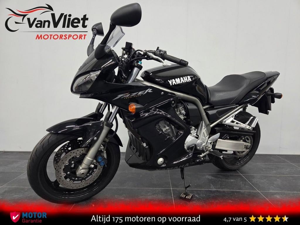 Erg Mooie Yamaha FZS 1000 Fazer Volle Kuip 2e eigen 24680km - foto 2