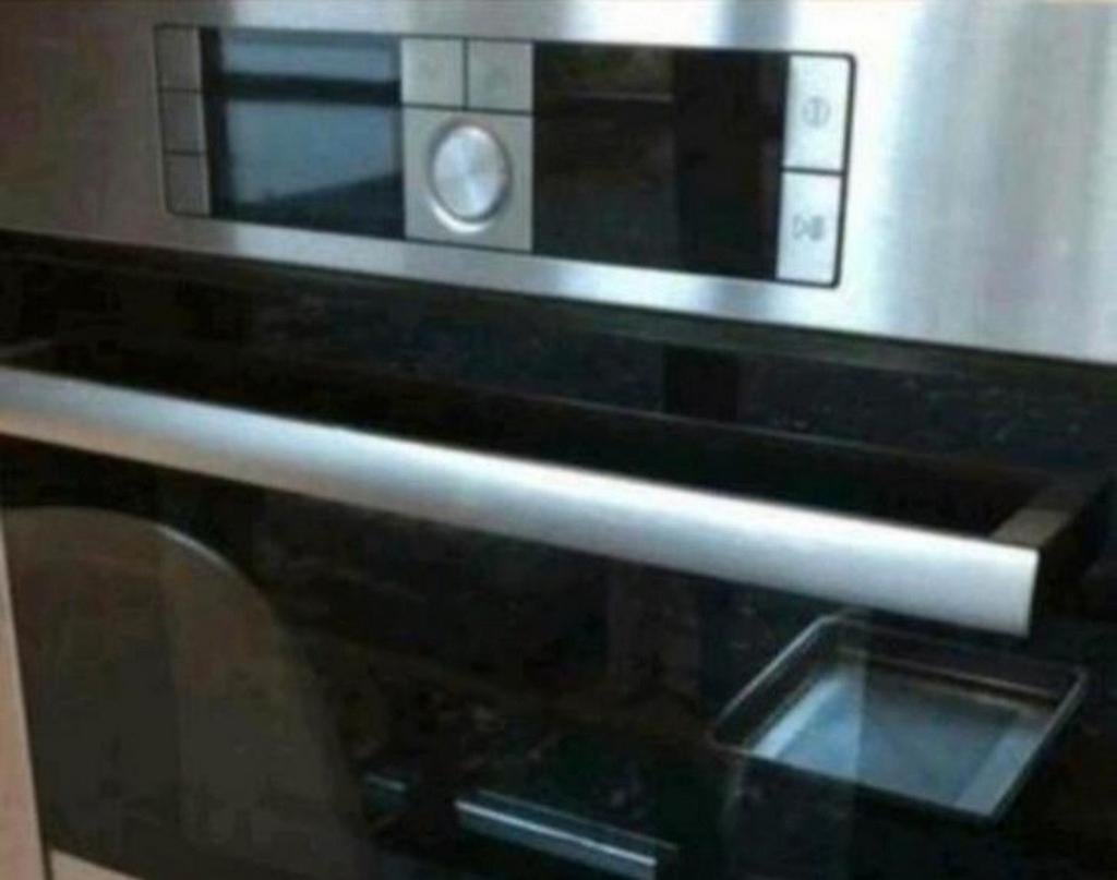 Bosch Stoomoven, Ophalen, Zo goed als nieuw, Vrijstaand