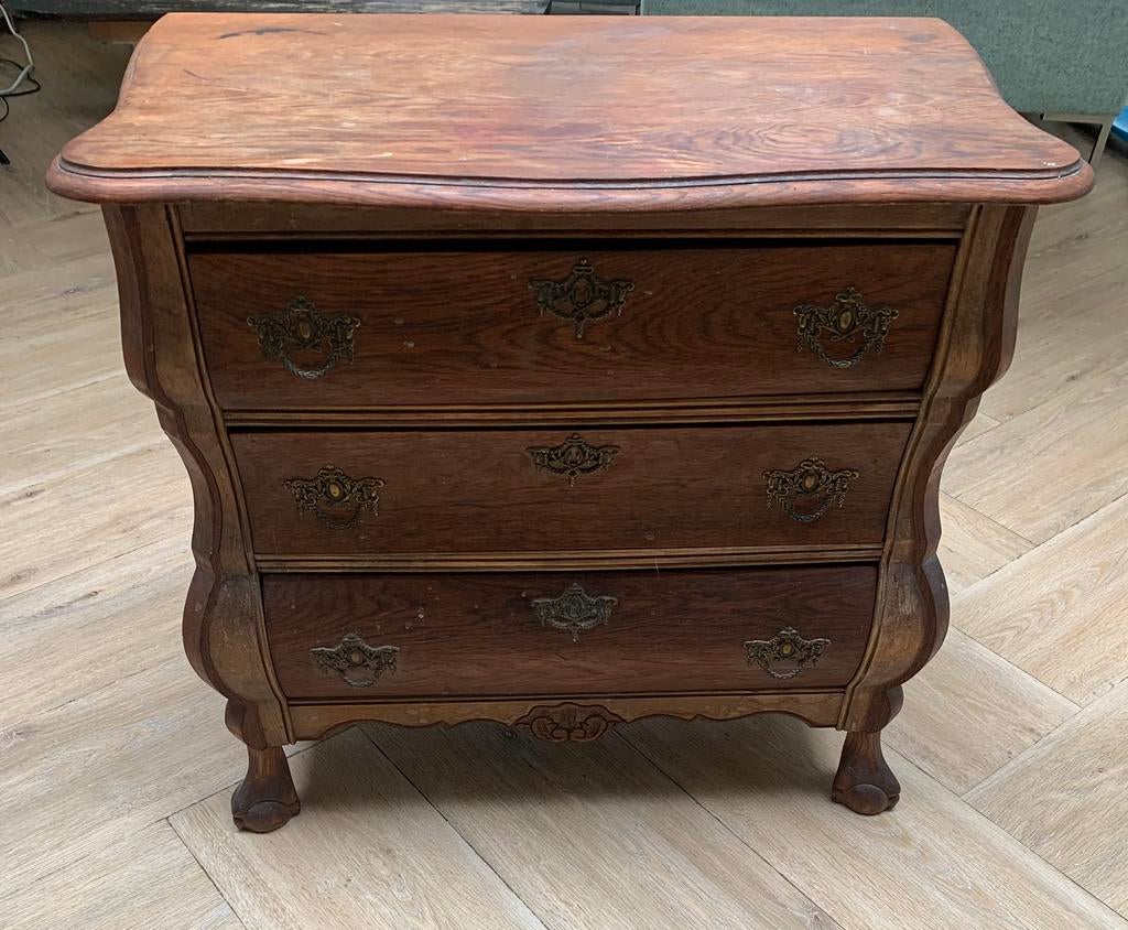 Brocante Kastje, Ophalen