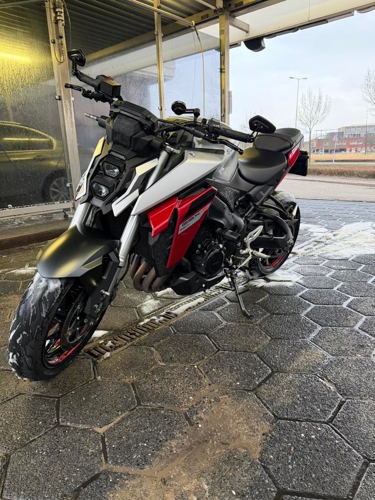 Suzuki GSX-S 950 vol vermogen op 35KW kenteken
