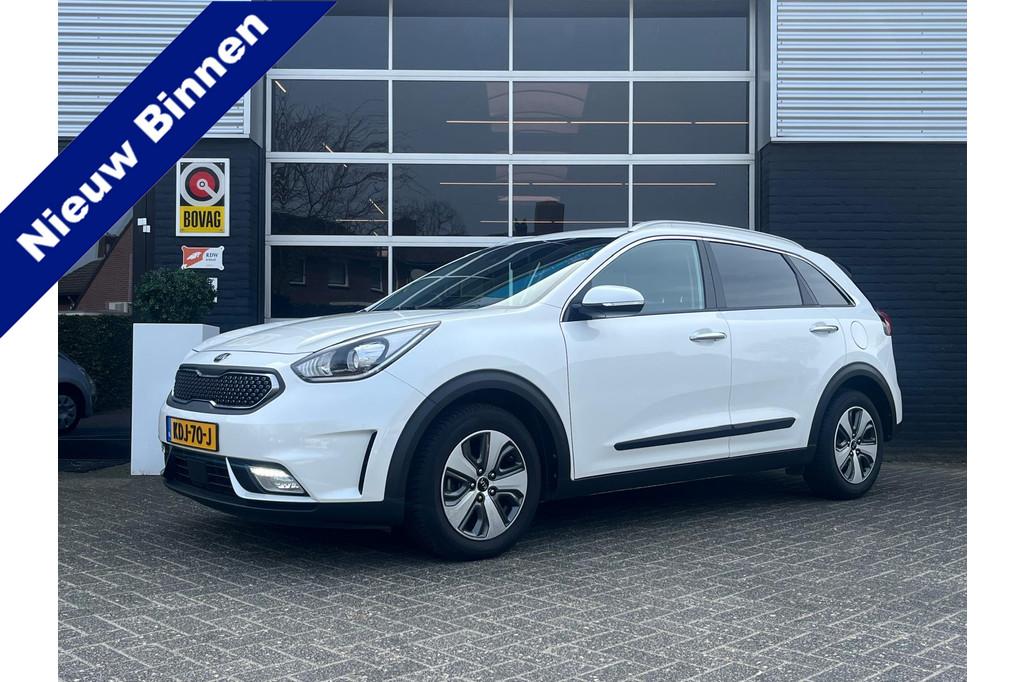 Kia Niro 1.6 Hybrid BusinessLine Automaat, Android, Bluetoot, Gebruikt, Leder en Stof, Wit, Bedrijf