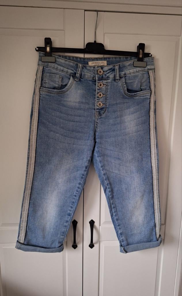 Jewelly Driekwart Jeans - Maat XS/34, Jewelly, Ophalen of Verzenden, Maat 34 (XS) of kleiner, Driekwart